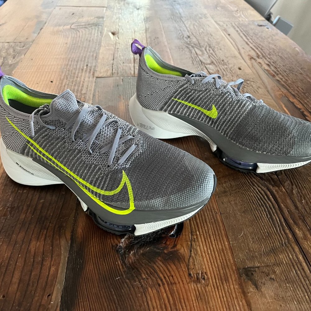 Men's Nike Air Zoom Tempo NEXT% Running Shoes - Size 10 - Grey w/ Neon Swoosh